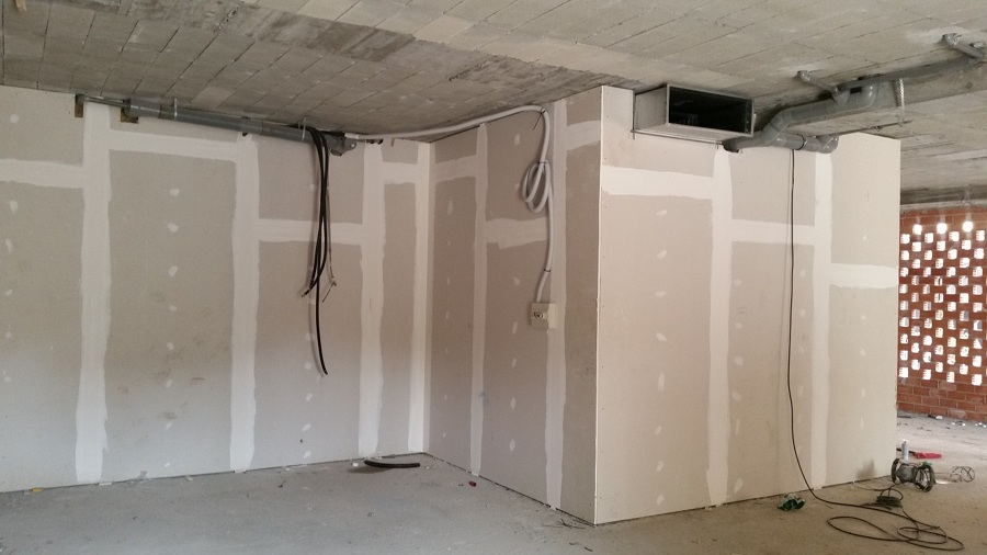 BAR RESTAURANTE EN LLODIO