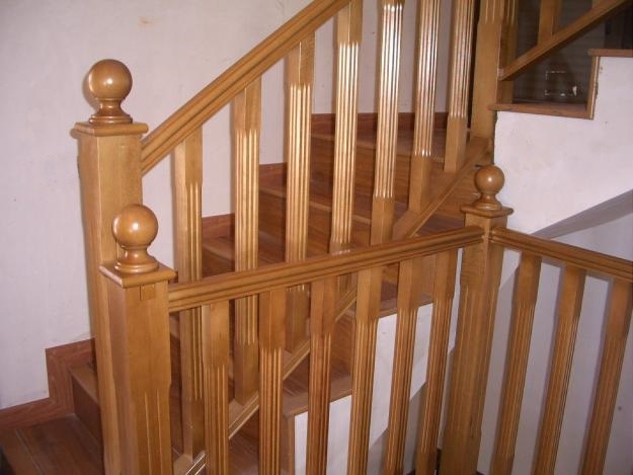 Barandilla en roble