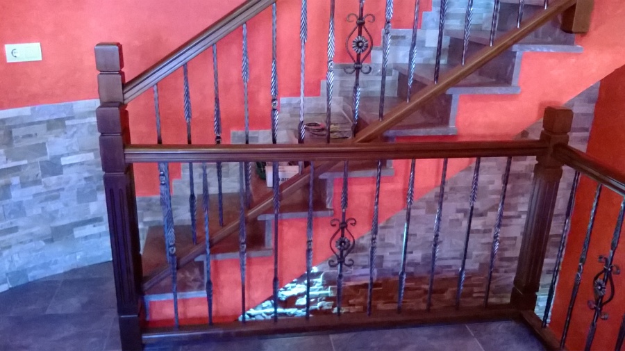 Detalle Barandilla Madera-Forja