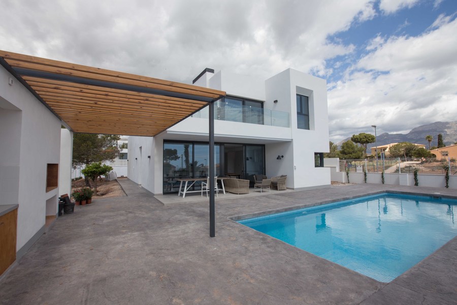 Barbacoa con pérgola