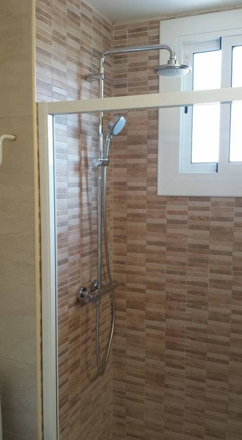 Barra de ducha con grifería termostatica Grohe