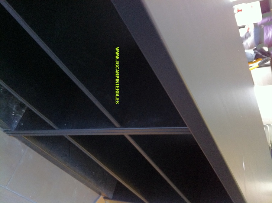 BARRAS PARA CERVECERÍA SENTO BARRIO (C/san pacual 7 Alicante)