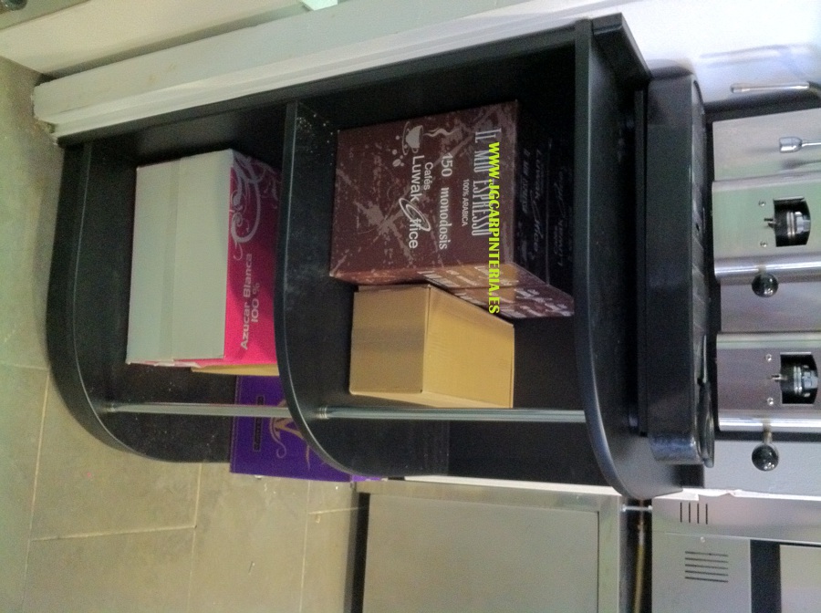 BARRAS PARA CERVECERÍA SENTO BARRIO (C/san pacual 7 Alicante)