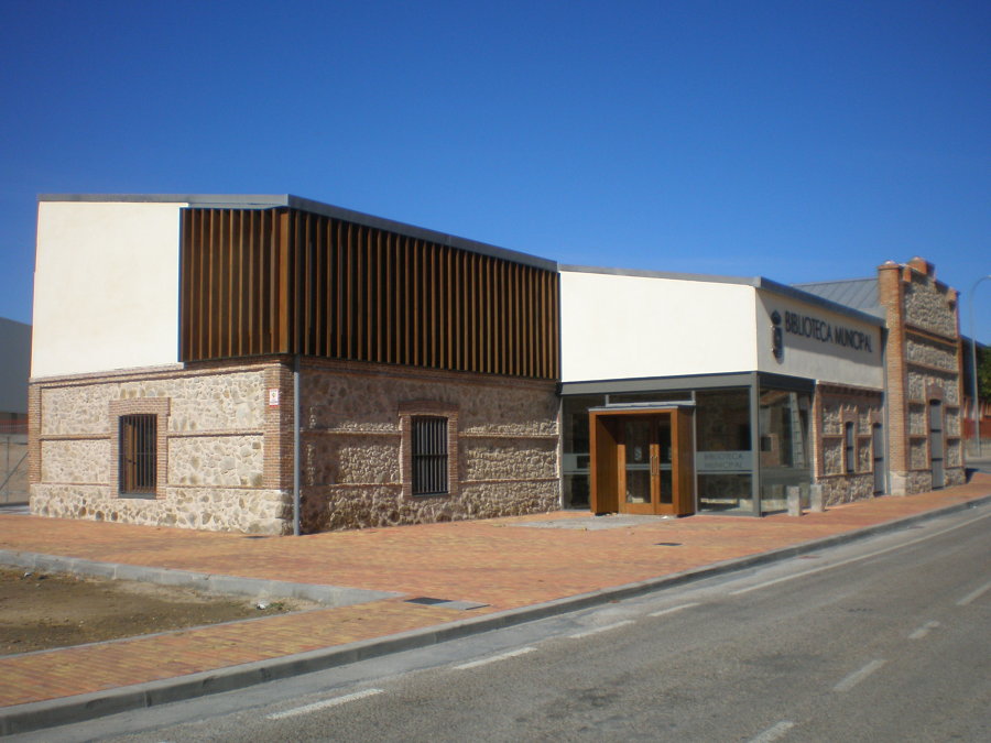 Biblioteca Municipal de Villa del Prado