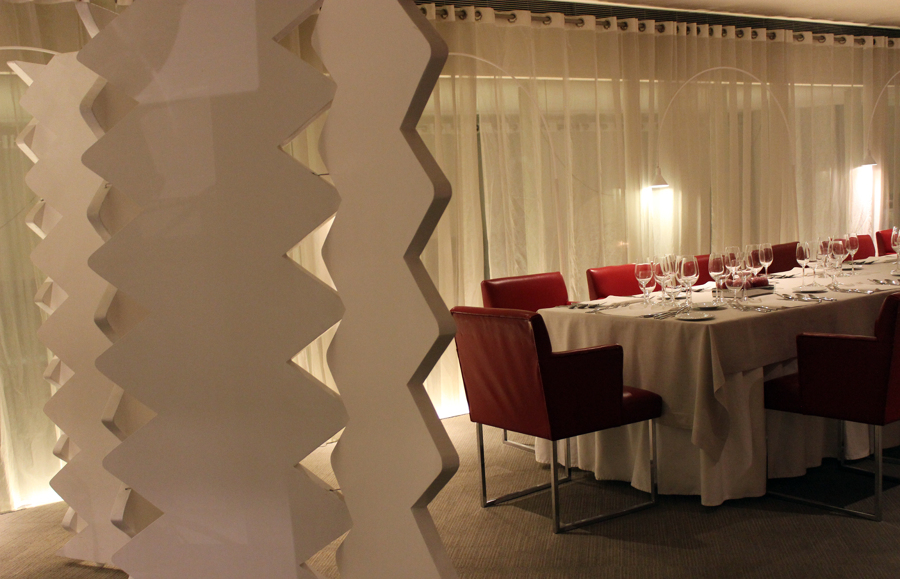 Biombo realizado en madera