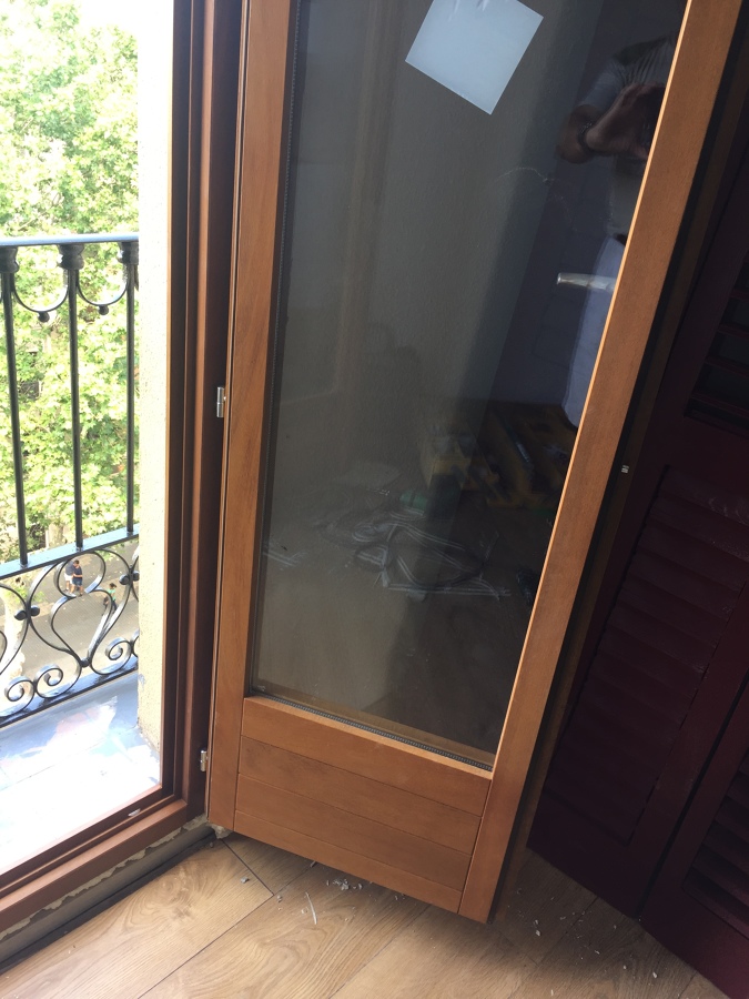 Bisagras anuba marca otlav y manilla marca hoppe color cromo