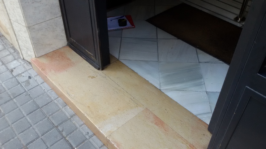 BORDILLO ENTRADA PORTERÍA