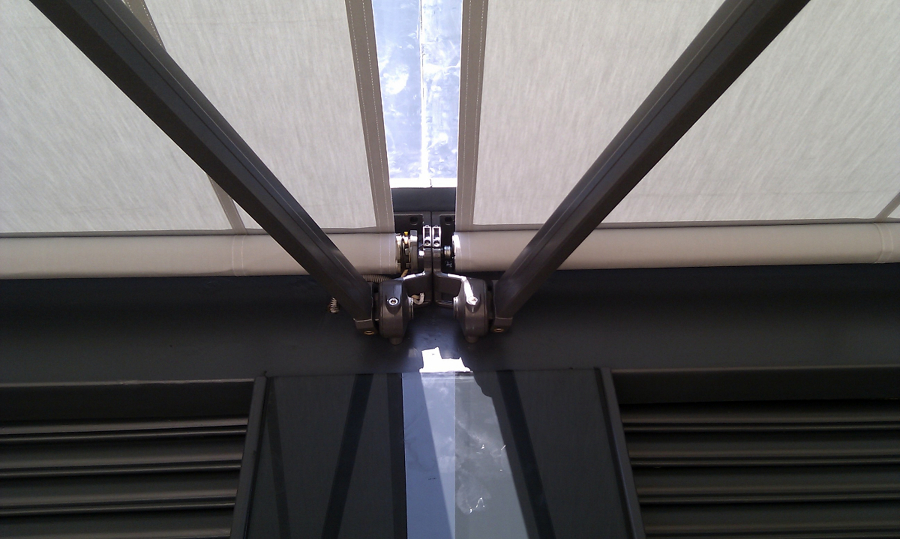 Brazos Invisibles, Galeries Pins, Santa Susanna.