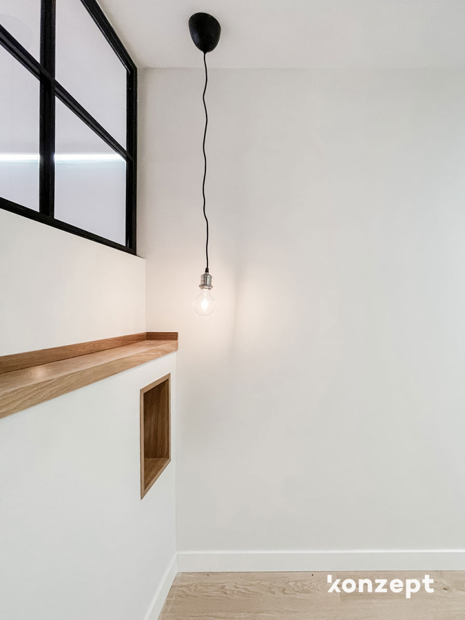 cabecero de obra en madera con cerrajería