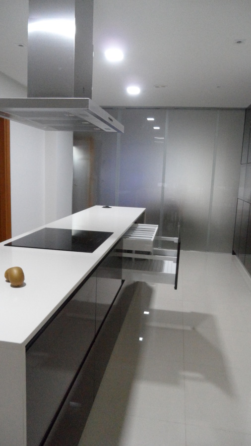 caceroleros con cubertero oculto