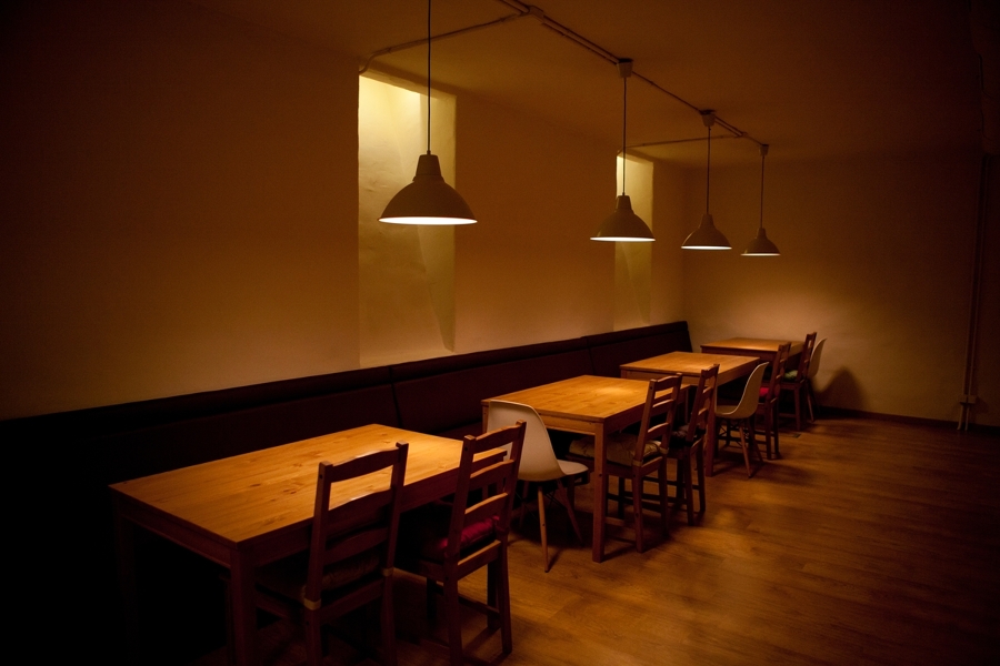 Cafe-bar Madrid. Insonorización y decorativos