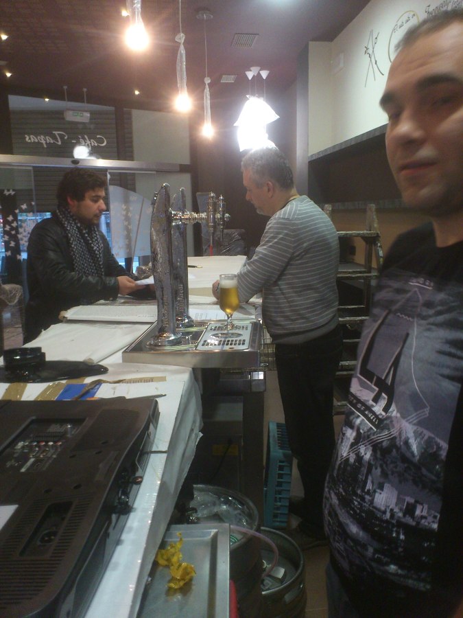 Cafetería en construcción