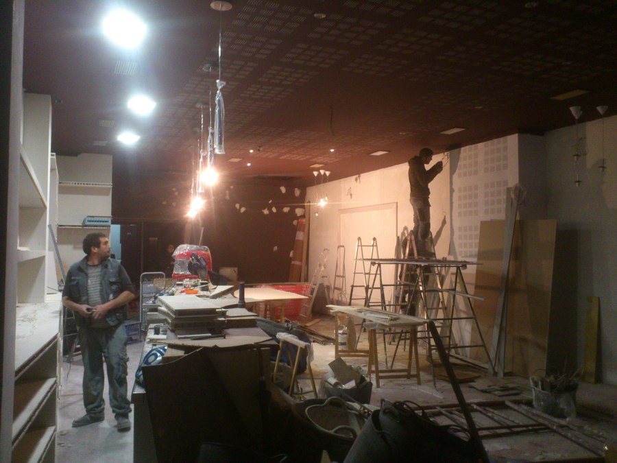 Cafetería en construcción