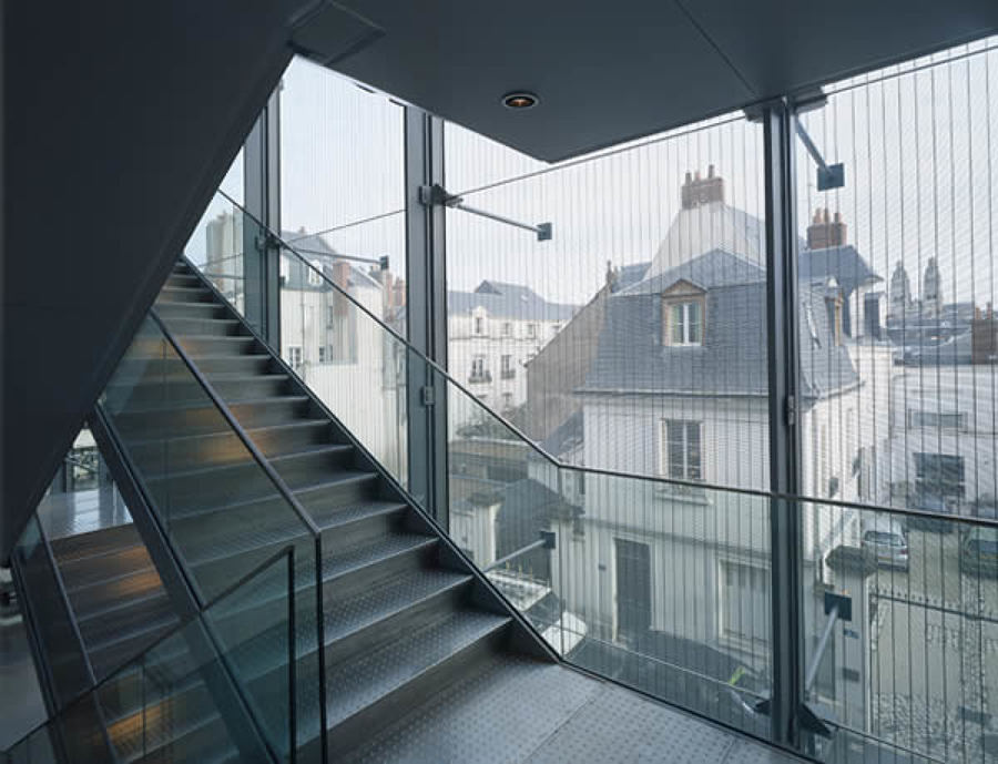 Caja de escaleras acristalada