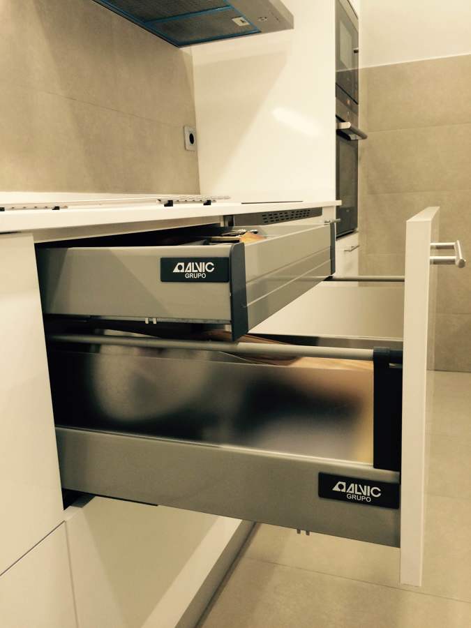 cajones con detalles de almacenamiento