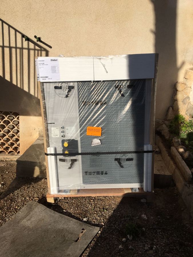 Caldera de AEROTERMIA de VAILLANT 16 KW