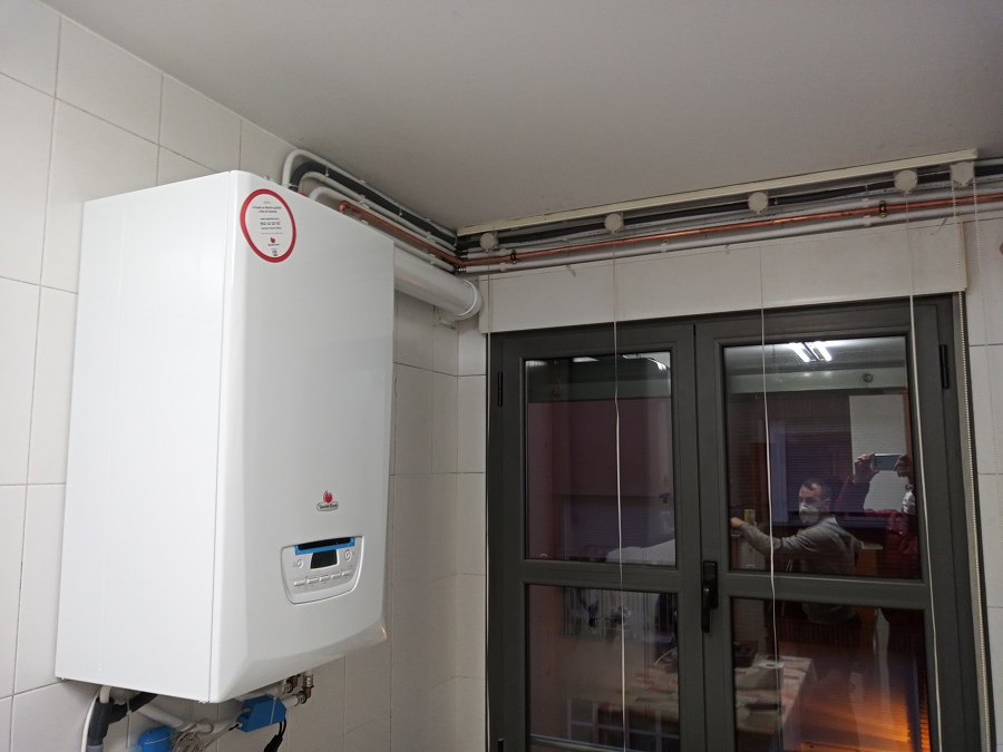 Caldera de gas natural Saunier Duval modelo Thema Condens 25