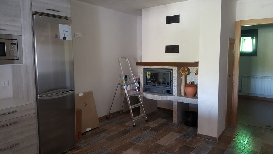 CALDERA DE LEÑA INSERTABLE