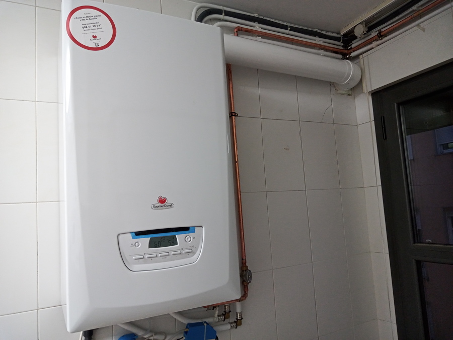 Caldera estanca de condensación Marca Saunier Duval modelo Thema Condens 25