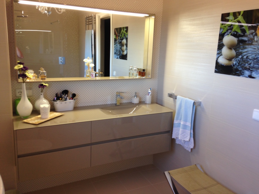 Calzada Romana 4 - Mobiliario de baño