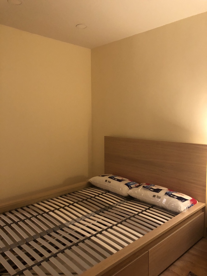 Cama de matrimonio  para la habitación principal