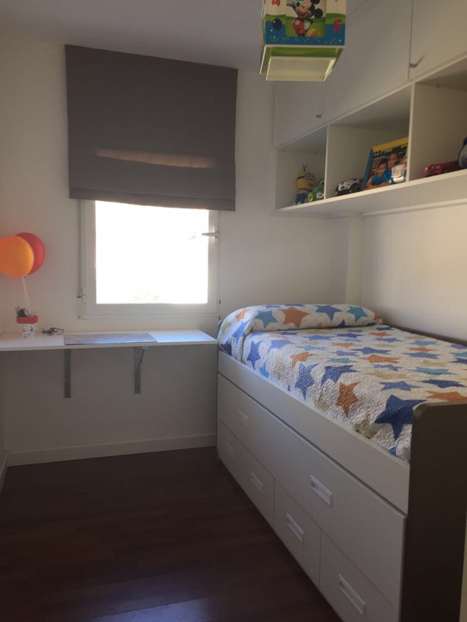 Cama modular con cama debajo y cajones