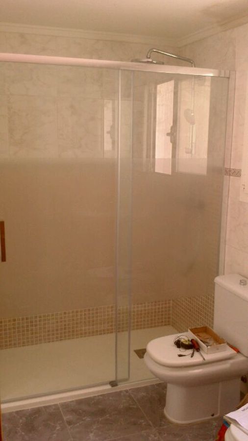 CAMBIO DE BAÑERA POR PLATO DE DUCHA