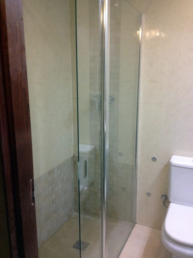 cambio de bañera por plato de obra