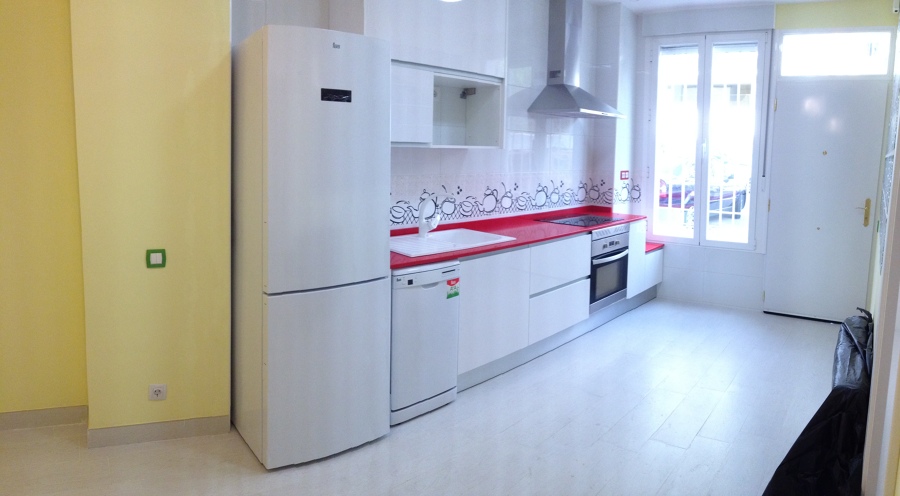 Cambio de uso de local comercial a vivienda en Móstoles