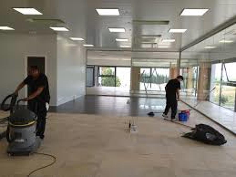 CAMBIO , PINTURA Y LIMPIEZA VIDRIOS