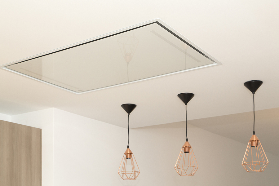 Campana extractora integrado en el techo