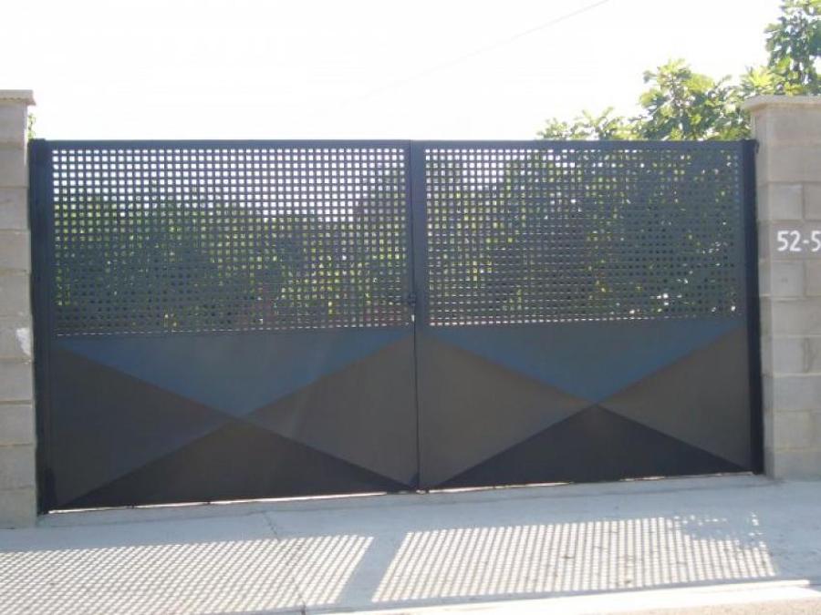 cancela chapa perforada