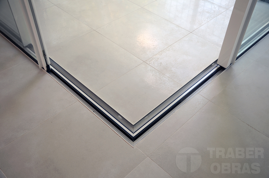 Carpintería de aluminio salón