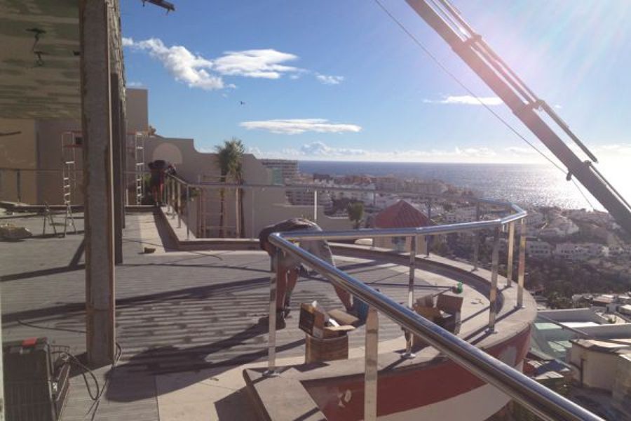 Carpintería Inox, Aluminio, Madera...