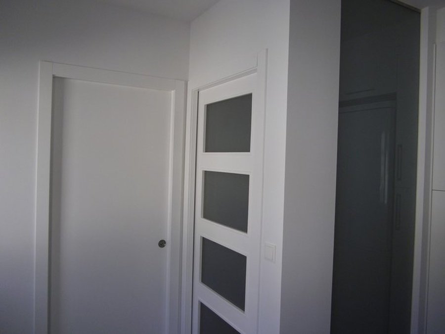 Carpintería lacada en blanco