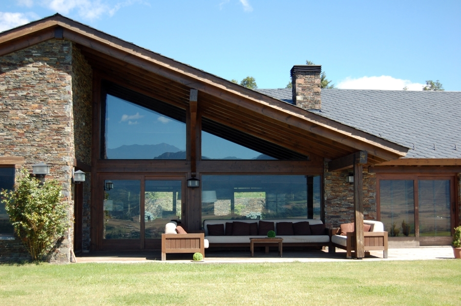 CASA A GER. CERDANYA. GIRONA