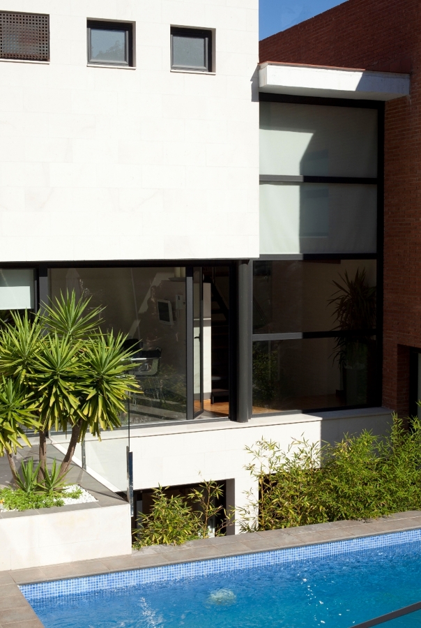 CASA A SANT CUGAT. BARCELONA