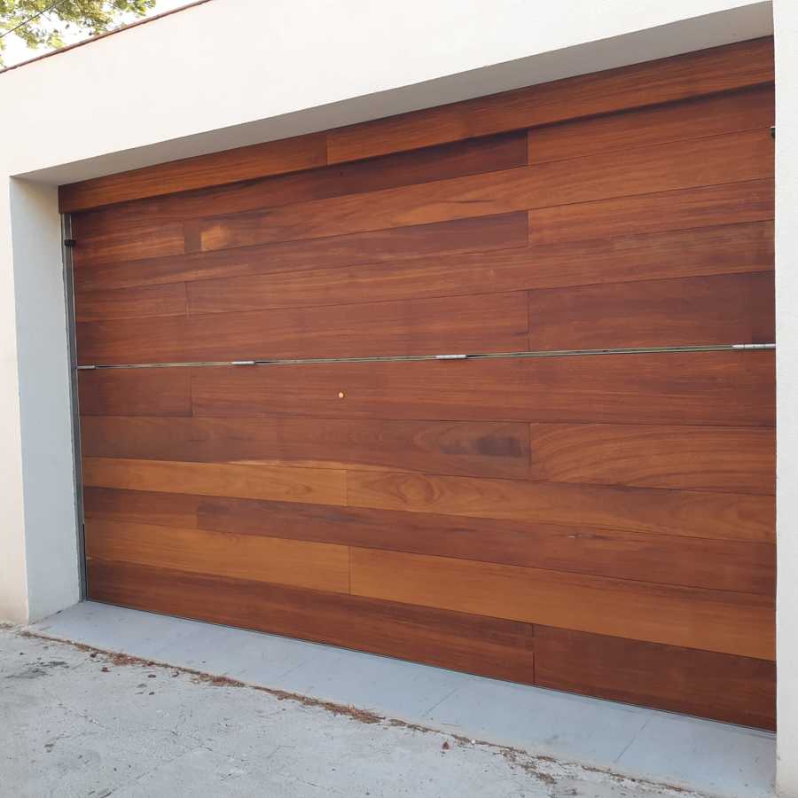 Casa Begur Puerta garaje