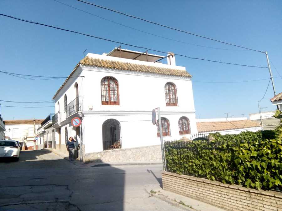 casa pintada con pintura elastomera