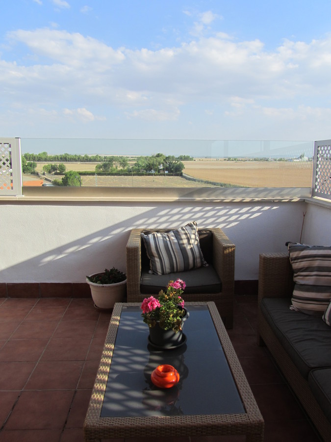 Casa R&V. Terraza exterior.