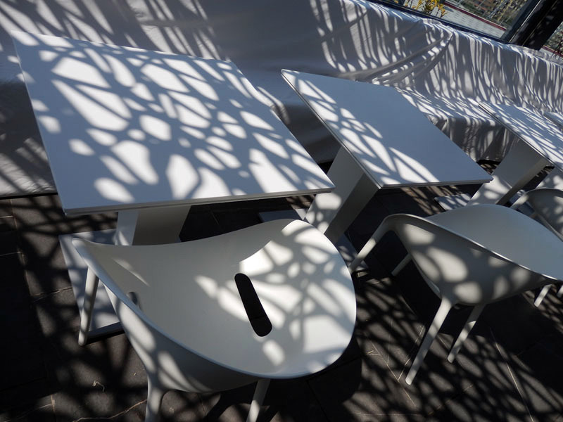 Celosía Decodesk en restaurante Abrassame, pz. de toros “Las Arenas”, Barcelona  