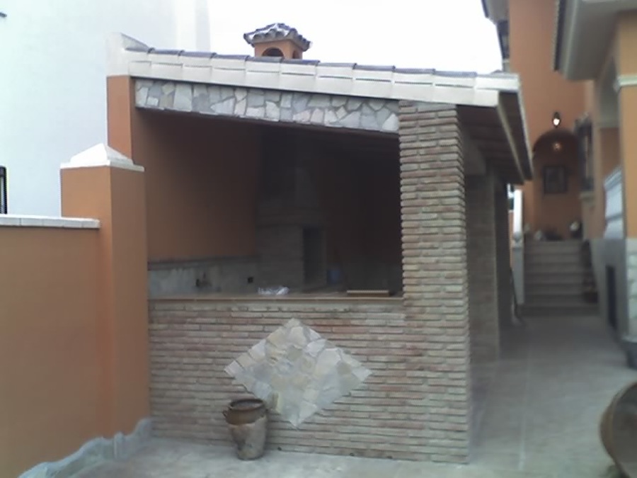 cenador con barbacoa