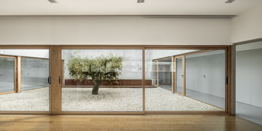 CENTRO DE DIA Y HOGAR DE ANCIANOS DE BLANCAFORT