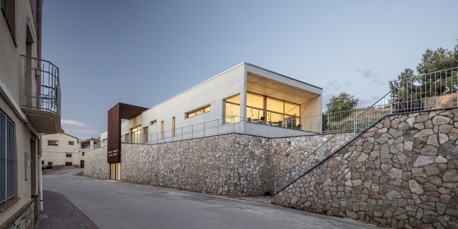 CENTRO DE DIA Y HOGAR DE ANCIANOS DE BLANCAFORT