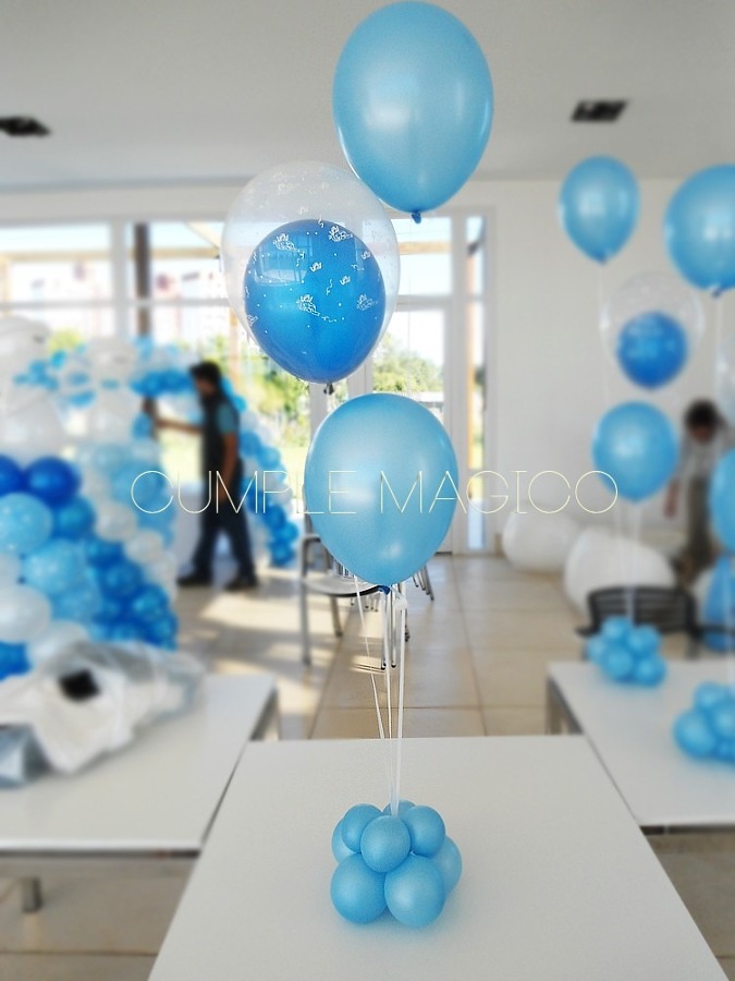 Centro de mesa con globos