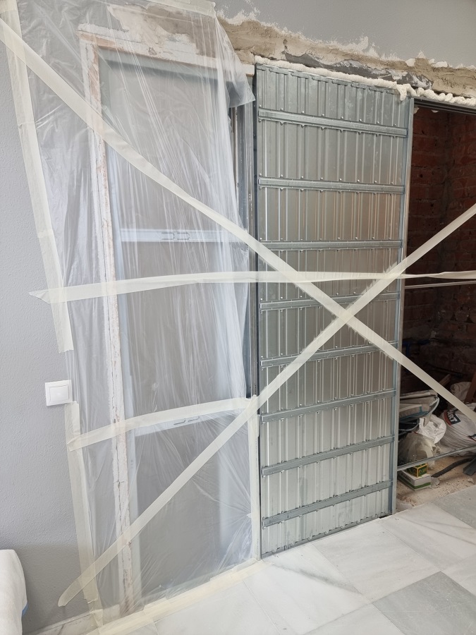 CENTRO DE SALUD COLMENAR DE OREJA  INSTALACION DE CASONETO