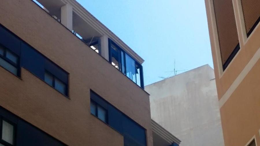 CERRAMIENTO DE TERRAZA