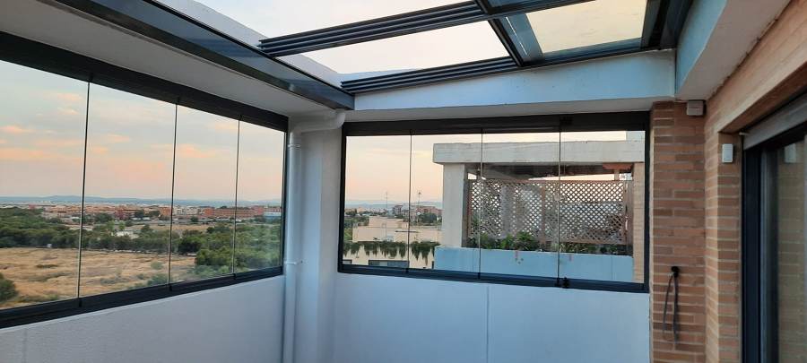 Cerramiento de un ático en Valencia