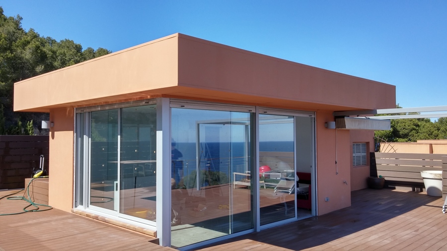 Cerramiento en terraza de torre en Calella de Palafrugell