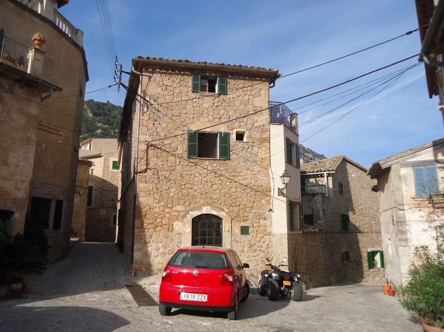 Certificado energético de una casa de más de 100 años.